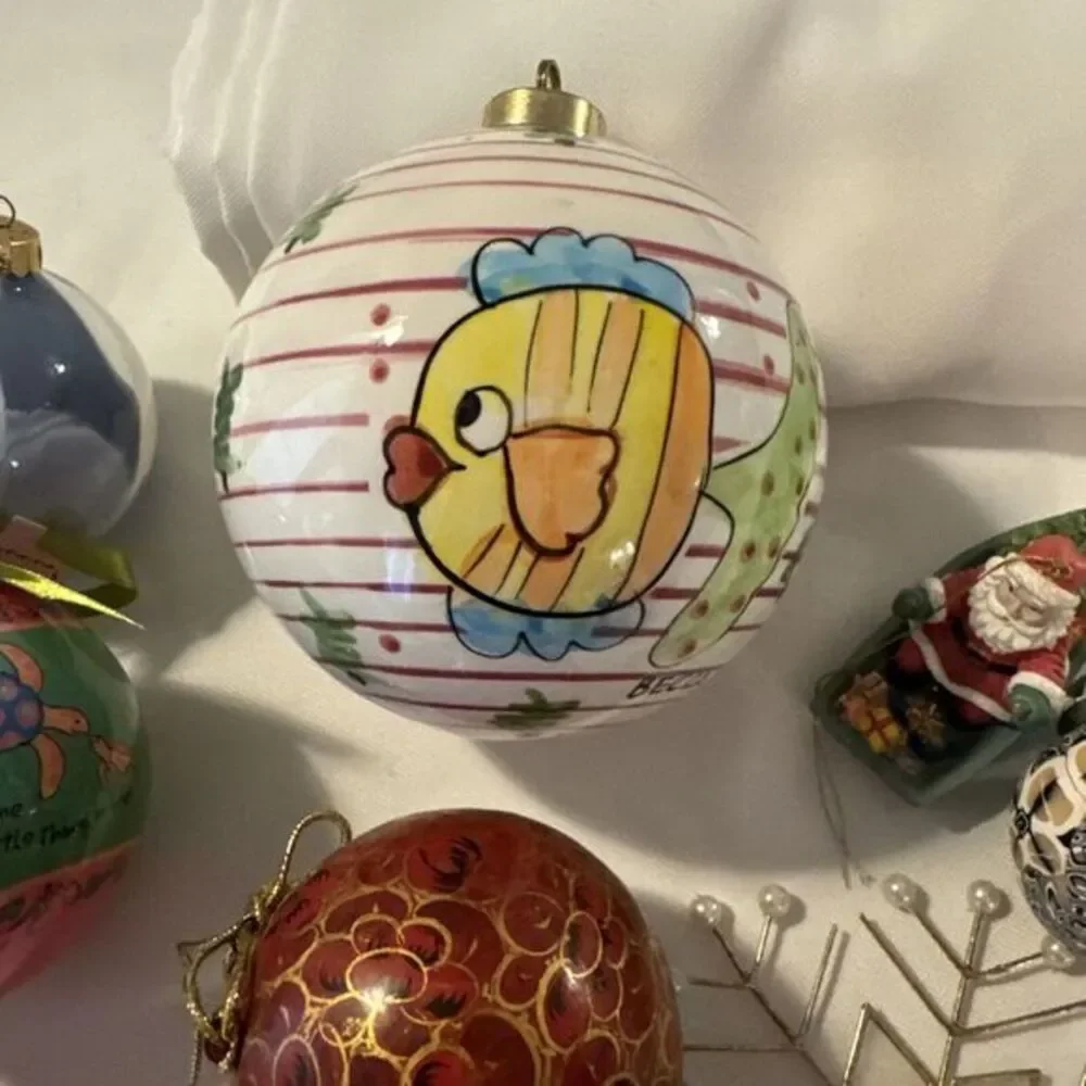 Nautical Christmas Ornaments Lot of 13 fish turtle dolphin Santa driftwood shell